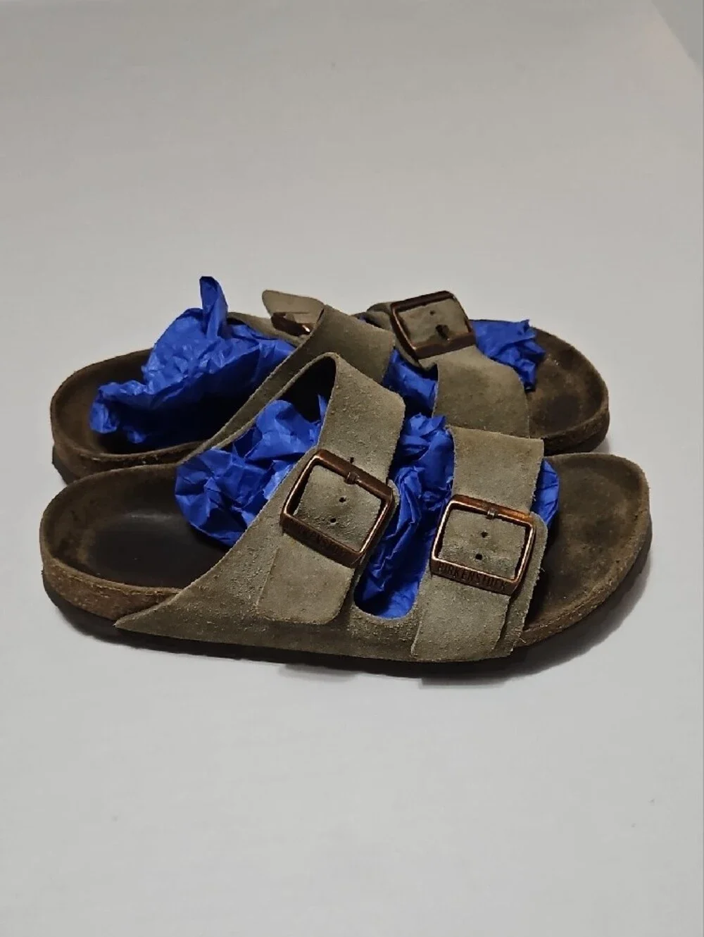 Birkenstock Unisex  ArizonaDouble Strap Buckle Sandals in Olive Gray Size 40(9)